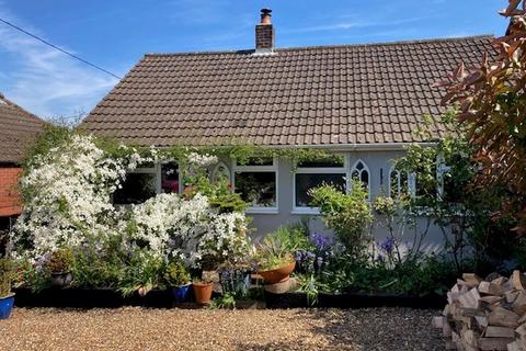 2 bedroom detached bungalow for sale, Etchinghill OIEO £425,000