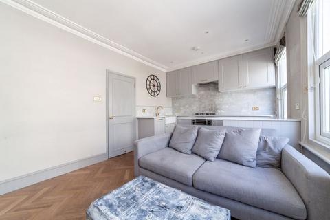 1 bedroom apartment for sale, One bedroom flat on Dawes Road