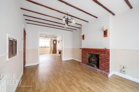1a Ravenscourt Drive, Hornchurch, RM12 6HP