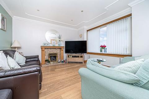 135 Bennochy Road, Kirkcaldy, KY2 5TS