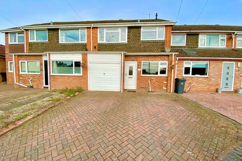 3 bedroom terraced house to rent, Brookend Lane, Kempsey, Worcester, WR5