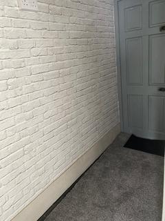 23 The Lowe, Chigwell, IG7 4LN