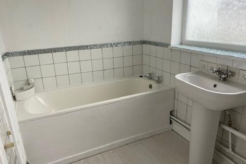 23 The Lowe, Chigwell, IG7 4LN