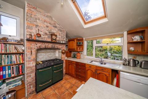 2 bedroom detached house for sale, Cobden Street, Stourbridge DY8