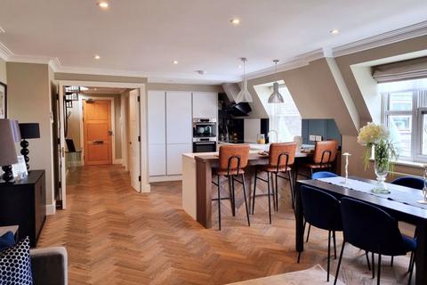 3 bedroom penthouse to rent, Boydell Court, St Johns Wood, NW8