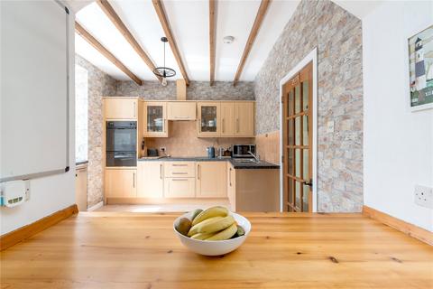Tigh-na-creag Highland Road, Gilmerton, Crieff, PH7 3NA