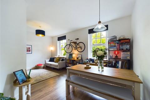 1 bedroom apartment for sale, Avonley Road, London