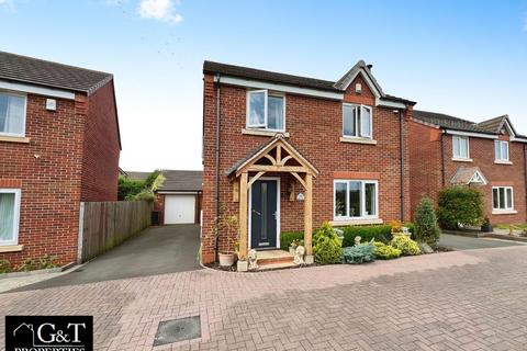 4 bedroom detached house for sale, Taper Close, Kingswinford