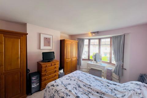 3 bedroom terraced house for sale, Merlin Grove, Beckenham BR3