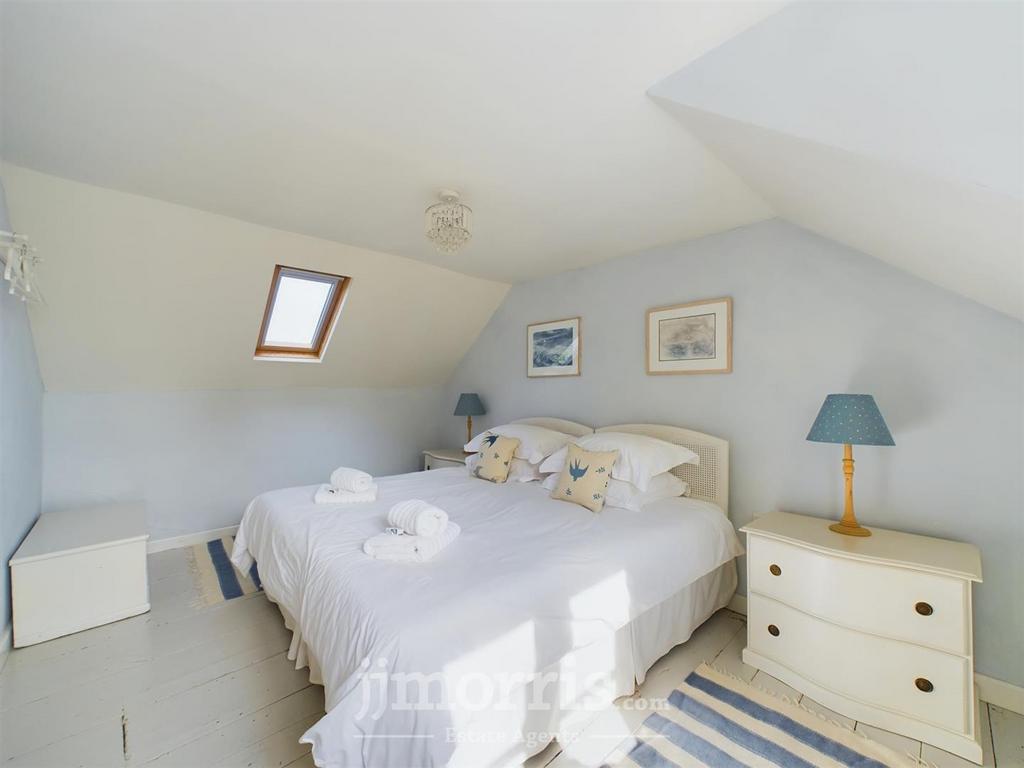 En Suite Bathroom
