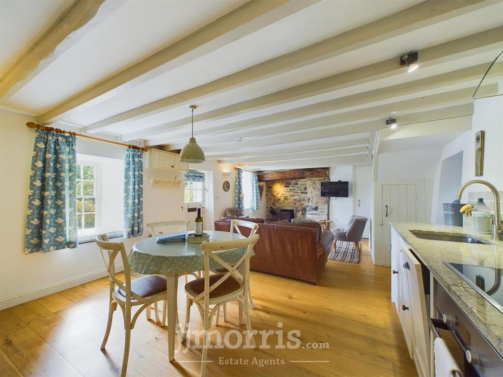 Sitting/Dining/Kitchen