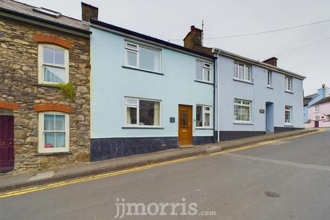 3 bedroom terraced house for sale, Shell Cottage, 4 Catherine Street, St. Davids