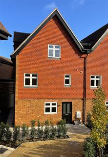 4 bedroom townhouse for sale, Kingswood Mews, Waterhouse Lane, Kingswood