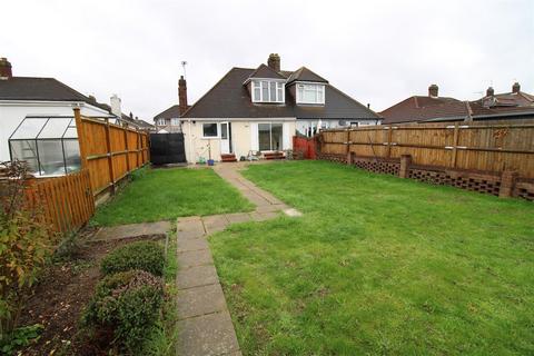 4 bedroom semi-detached bungalow for sale, Bedonwell Road, Bexleyheath DA7