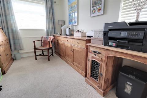 81 Becconsall Drive, Crewe, CW1 4RP