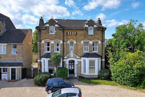 3 bedroom flat for sale, Shortlands Grove, Shortlands, Bromley, BR2