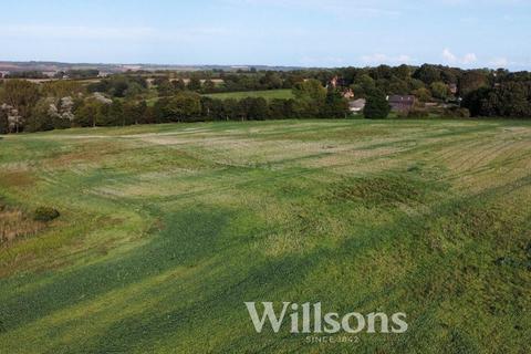 Land to rent, Mavis Enderby