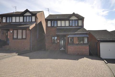 3 bedroom detached house to rent, Trinity Road, Amblecote, Stourbridge