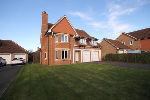 5 bedroom detached house for sale, Hampstead Gardens, Tunstall Park, Hartlepool