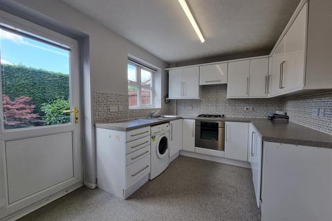 27 Laburnum Close, Hollywood, Birmingham, B47 5QW