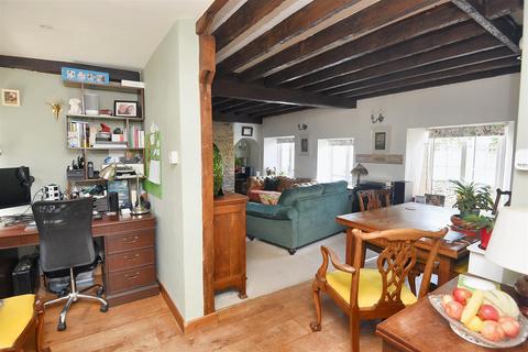 3 bedroom cottage for sale, North Street, Milborne Port, Sherborne