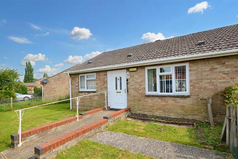 2 bedroom semi-detached bungalow for sale, Lockwood Terrace, Gillingham