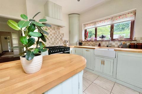 3 bedroom detached bungalow for sale, Atwick Road, Hornsea