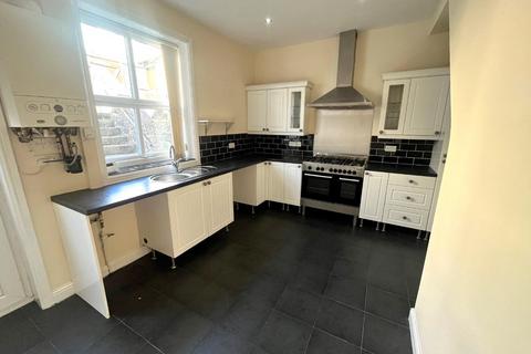 2 bedroom terraced house to rent, Albert Street, Ramsbottom BL0