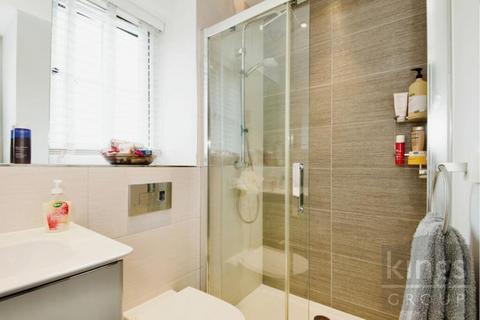 2 Warham Close, Cheshunt, Waltham Cross, EN8 9FJ