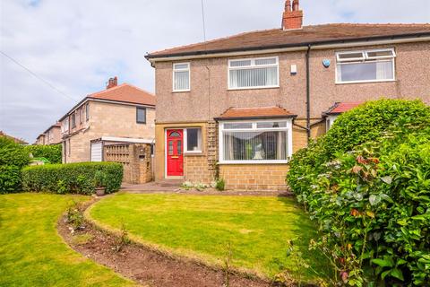 3 bedroom semi-detached house for sale, Goldington Avenue, Oakes, Huddersfield, HD3