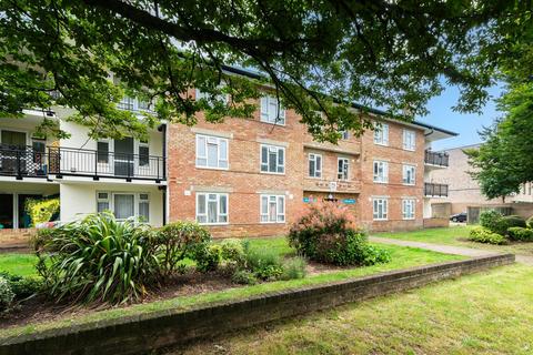 3 bedroom flat for sale, London Road, Bromley