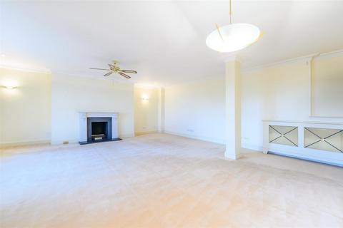 3 bedroom flat to rent, Frognal Rise, Hampstead, NW3