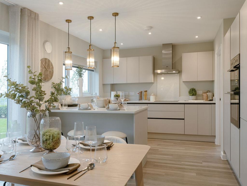 4. Kitchen-diner.jpg
