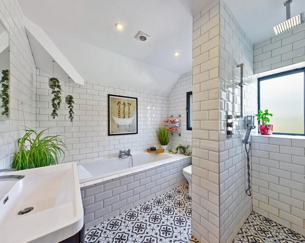 Bath 5.jpg