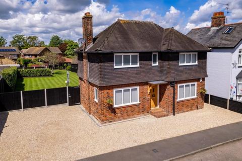 3 bedroom detached house for sale, Cloverly Road, Ongar (PLANNING PERMISSION APPROVED)