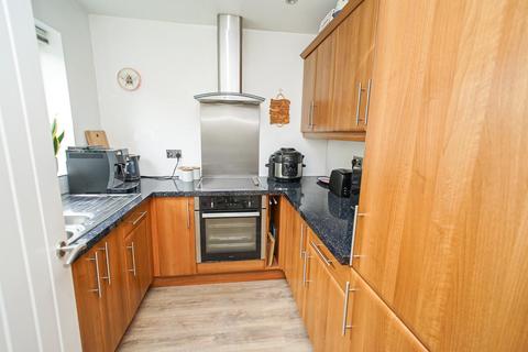 2 bedroom terraced house for sale, Hornbeam Close, Leighton Buzzard