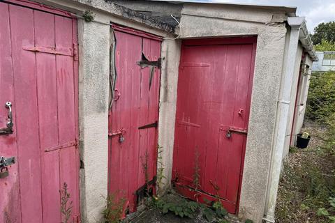 95 Betws Road, Ammanford, SA18 2HG