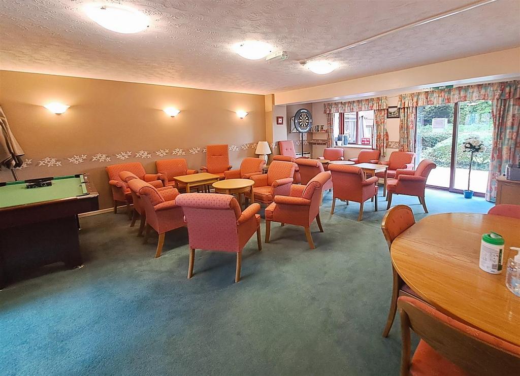 Communal Lounge