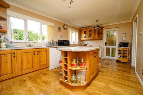 4 bedroom detached house for sale, Butchers Lane, Three Oaks