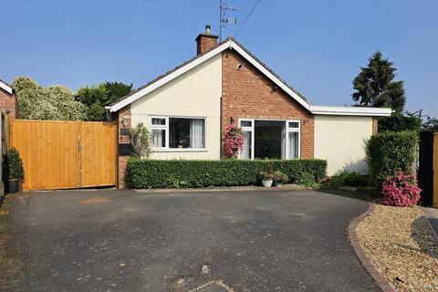 3 bedroom detached bungalow for sale, Church View Gardens, Kinver, Stourbridge