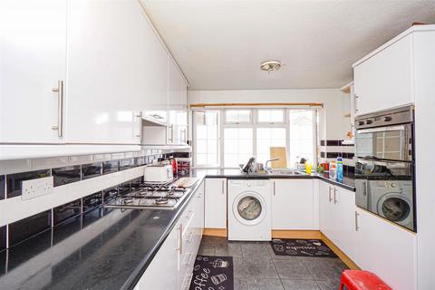 3 bedroom terraced house for sale, Chailey Close, Hastings