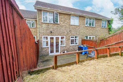 14 Chailey Close, Hastings, TN34 2RG