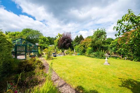 5 bedroom detached house for sale, Franche Road, Kidderminster