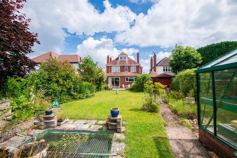 5 bedroom detached house for sale, Franche Road, Kidderminster