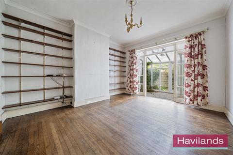 4 bedroom semi-detached house for sale, London Road, Enfield