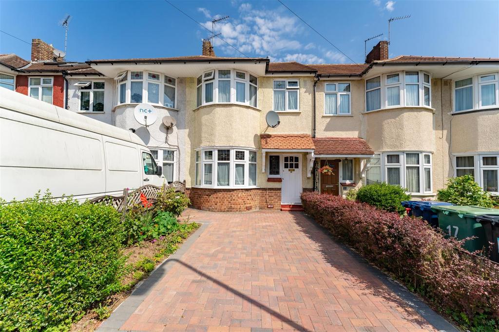 15 Blackmore Avenue.jpg