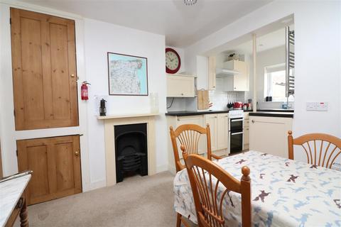 2 bedroom terraced house to rent, Cottage Row, Sandwich