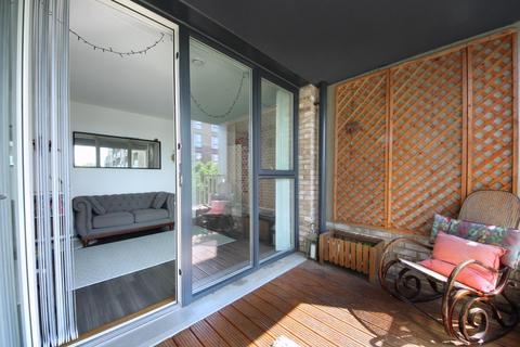 27, Donne Court Bollo Bridge Road, London, W3 8YG