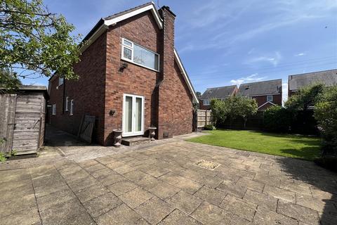 3 bedroom detached house for sale, Astbury Lane Ends, Congleton