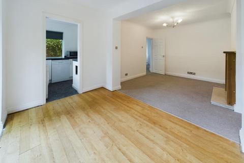 4 bedroom end of terrace house for sale, Bevendean Crescent, Brighton